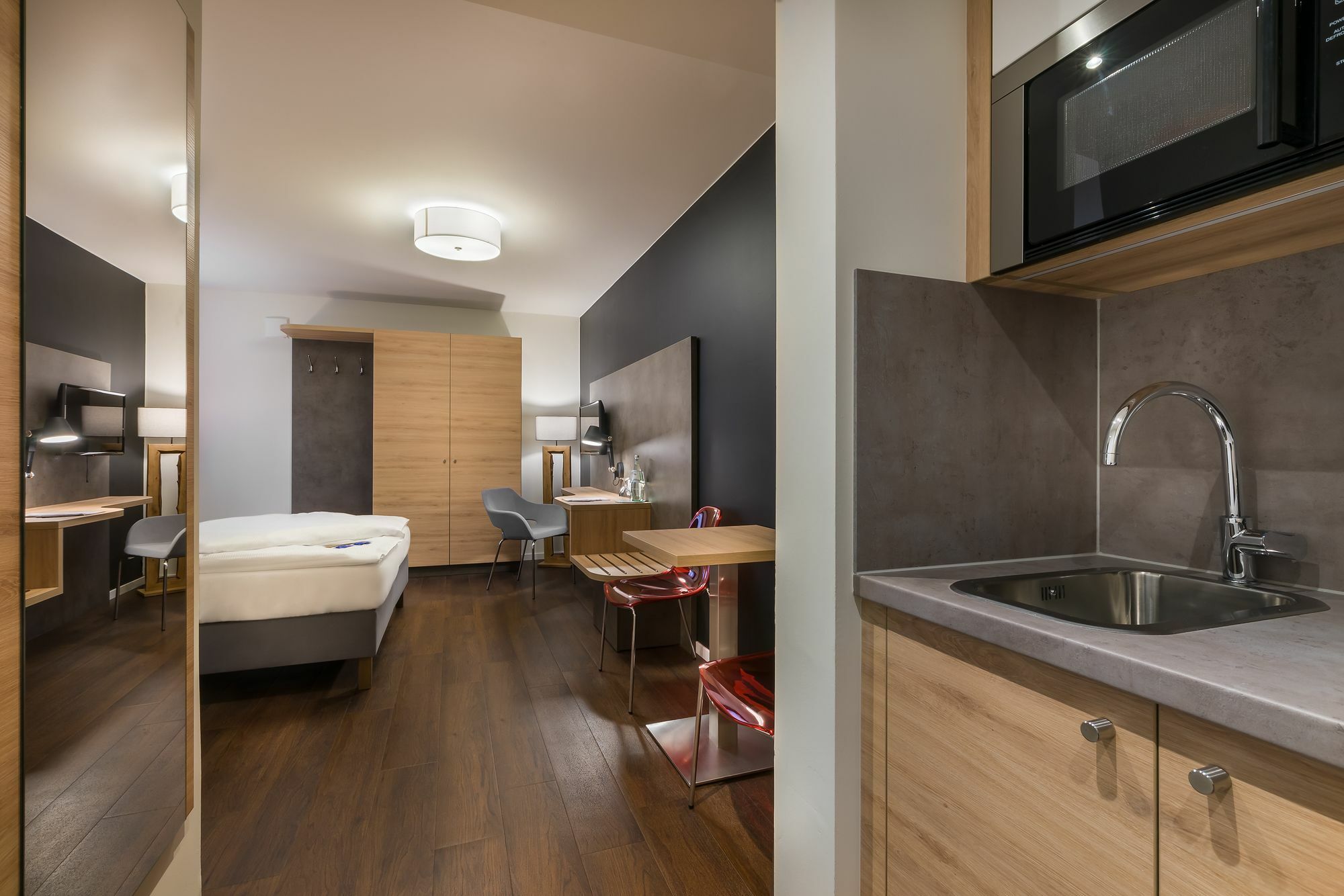 Signature East Hotel Apartment Hamburgo Exterior foto